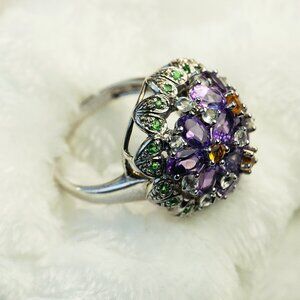 Heavy, 11.3-gram silver ring (925 purity) with many semi-precious stones.